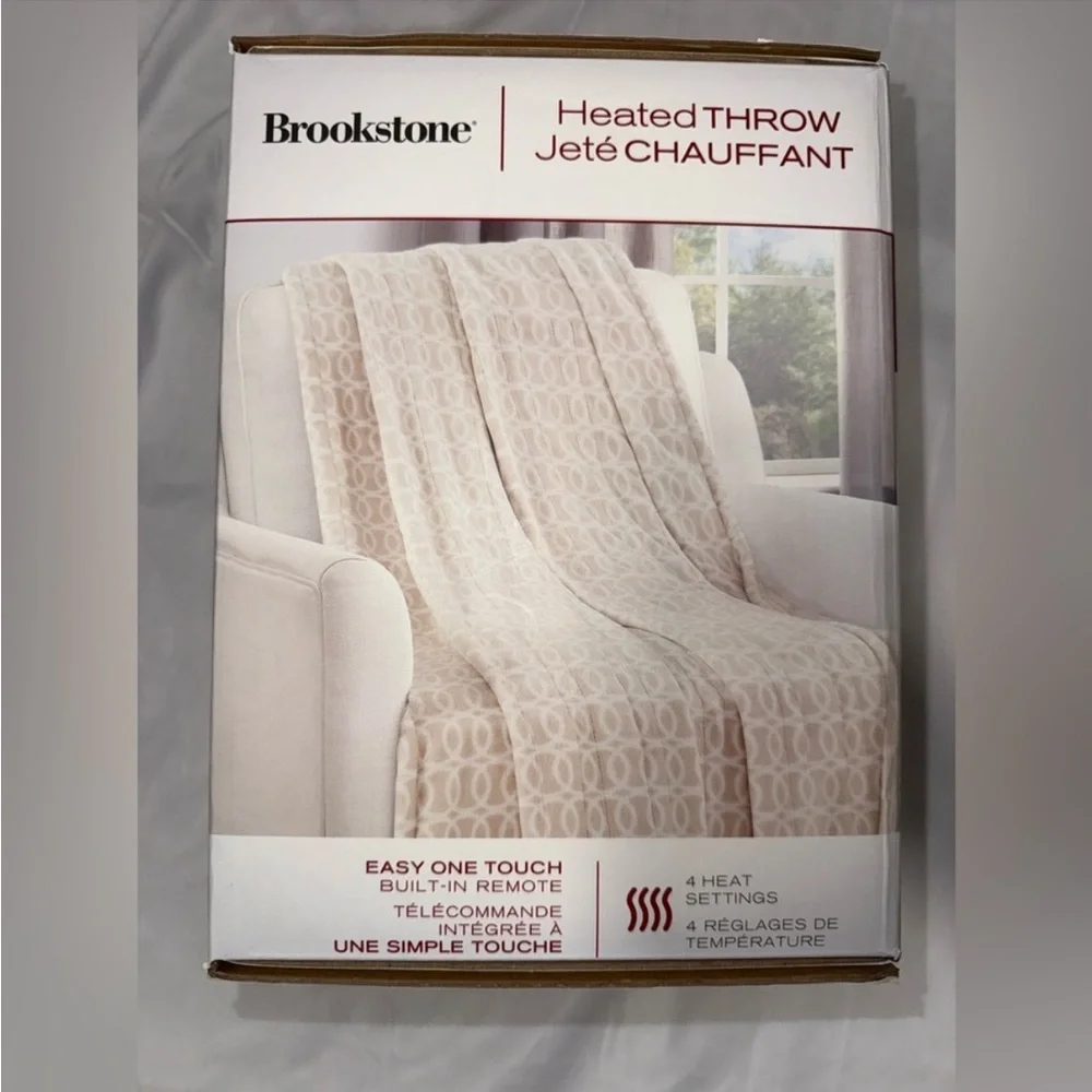 NWT Brookstone Heated Throw 50in X 60in - Picture 3 of 7